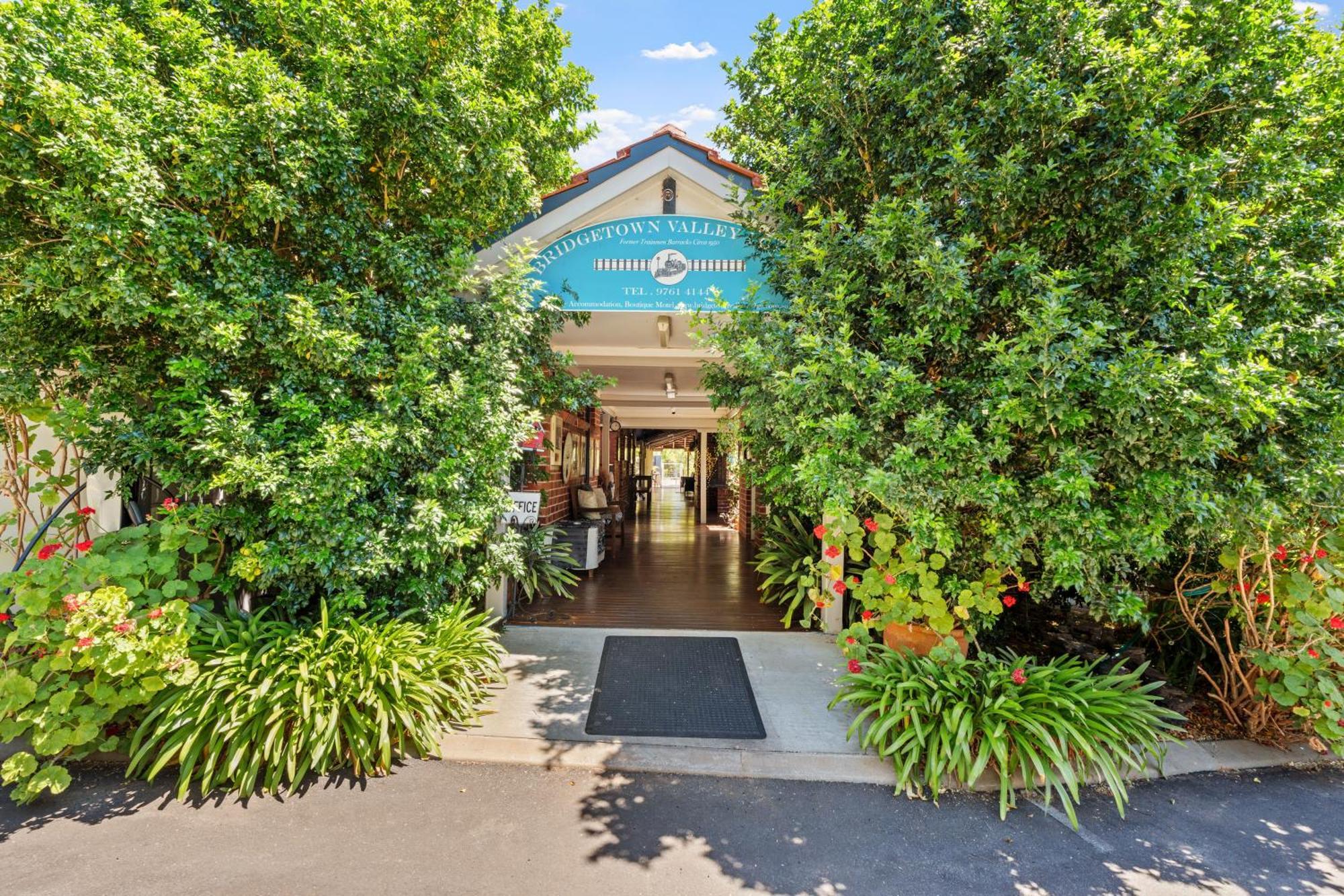 Bridgetown Valley Lodge Exterior foto